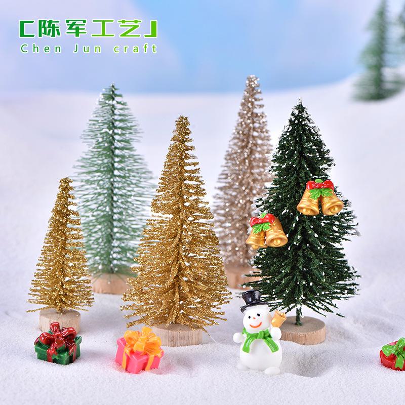 Tiểu cảnh cây thông Noel phủ tuyết, trang trí sa bàn PVC (TZC-199)