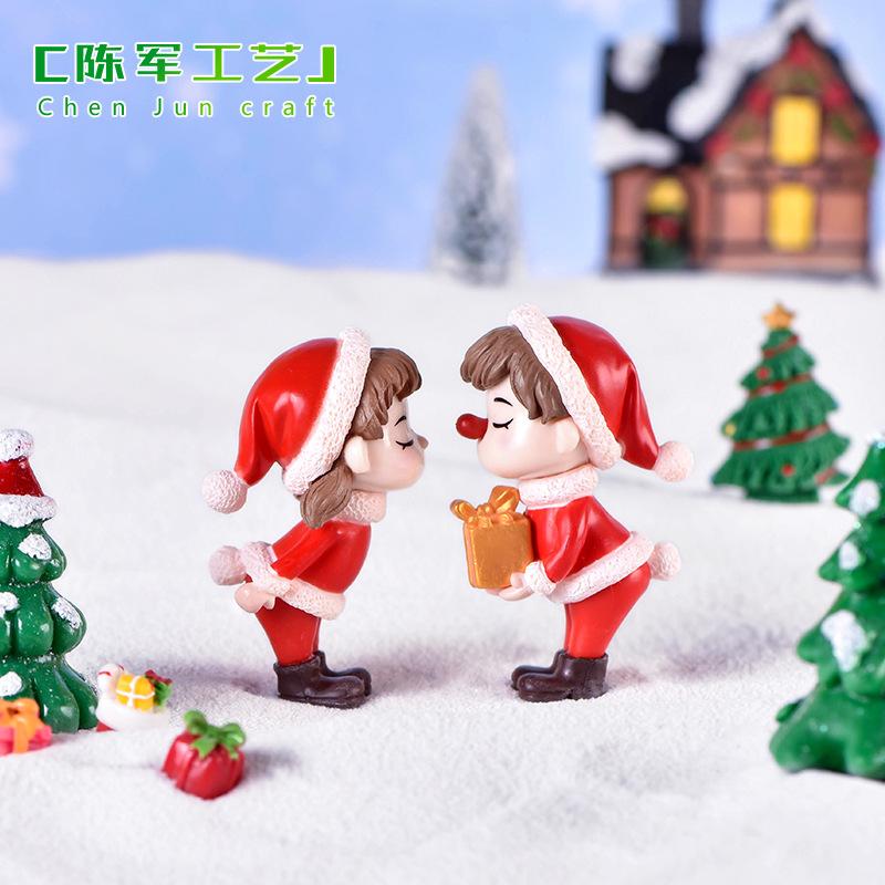 Tiểu cảnh đôi tình nhân Noel, trang trí quả cầu và chậu cây (TZC-480)