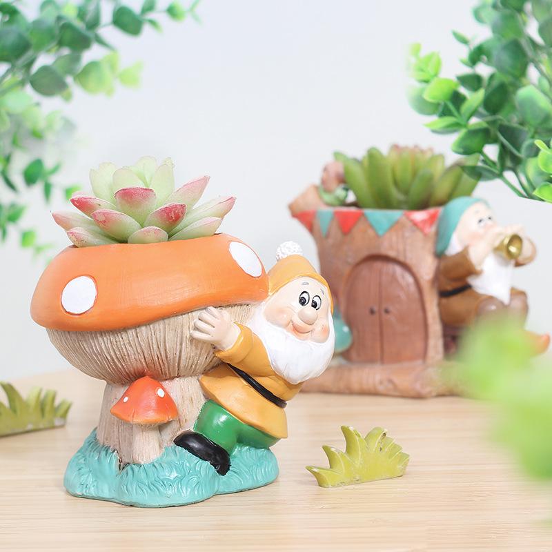 Chậu cây mọng nước hình người lùn đồng quê resin, chậu mini để bàn, trang trí sân vườn (RG-271)