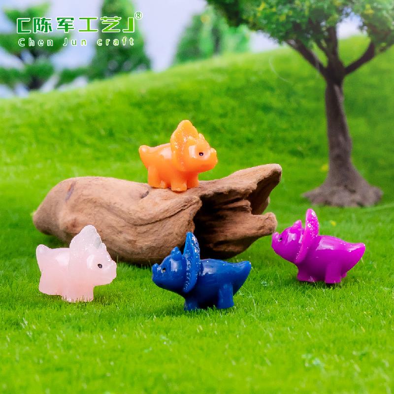 Tiểu cảnh khủng long sáu sừng màu sắc trang trí chậu cây DIY (ZC-1140)