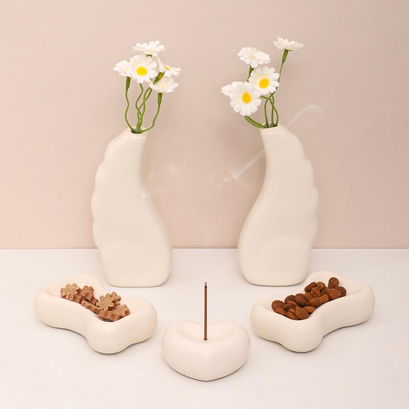 Chậu cây hình cô gái resin, chậu cây mini trang trí nhà, văn phòng, ban công và sân vườn (RG-170)
