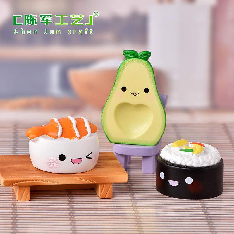 Tiểu cảnh cảm xúc: búp bê, bơ, sushi trang trí mini (TZC-929)