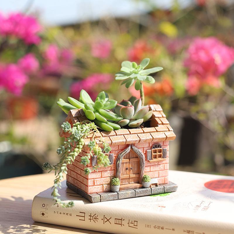 Chậu cây hình ngôi nhà đồng quê resin, chậu mọng nước mini, trang trí bàn và sân vườn (RG-80)