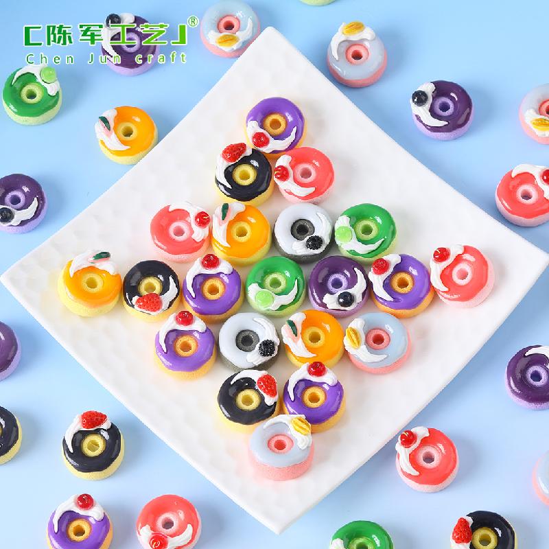 Tiểu cảnh bánh donut màu sắc mini trang trí ốp điện thoại (ZC-1224)