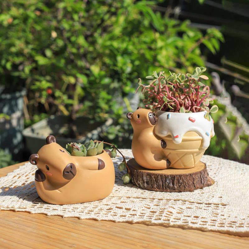 Chậu cây mọng nước hình Capybara resin, chậu mini trang trí bàn, tiểu cảnh sân vườn (RG-40)