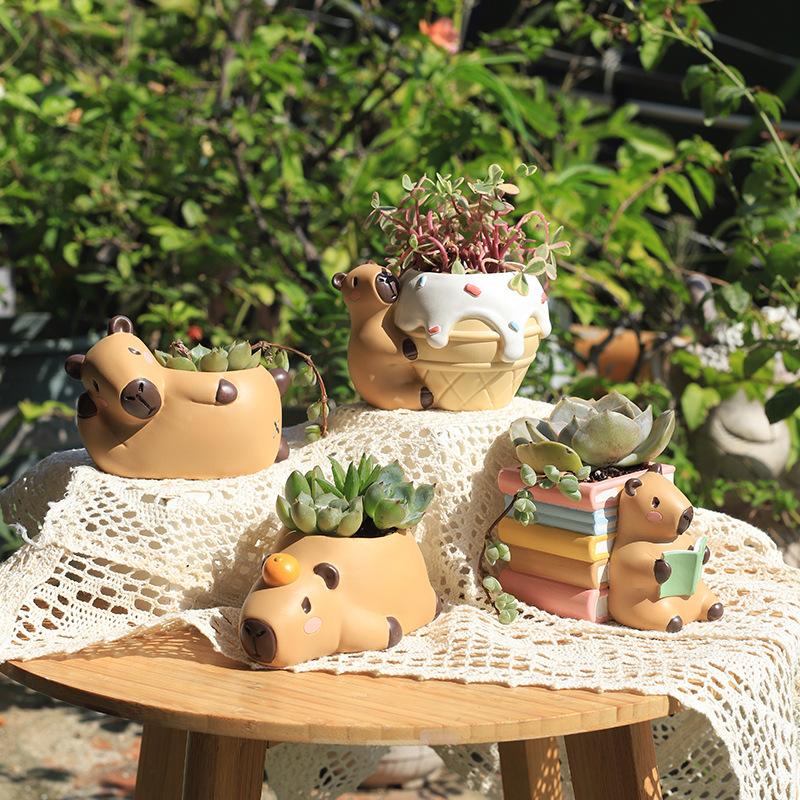 Chậu cây mọng nước hình Capybara resin, chậu mini trang trí bàn, tiểu cảnh sân vườn (RG-40)