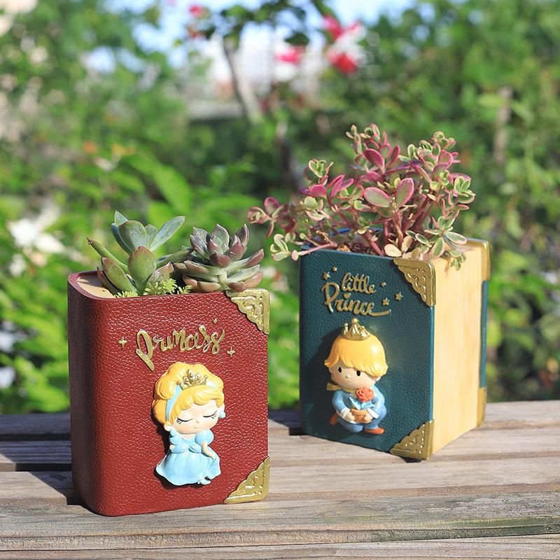 Chậu cây hình quyển sách cổ tích resin, chậu mọng nước mini, trang trí bàn, ban công và sân vườn (RG-139)